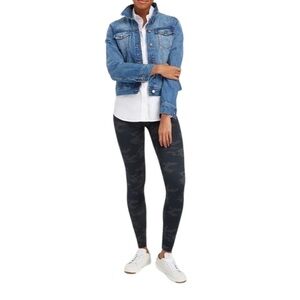 Spanx EcoCare Seamless Leggings Black Camo